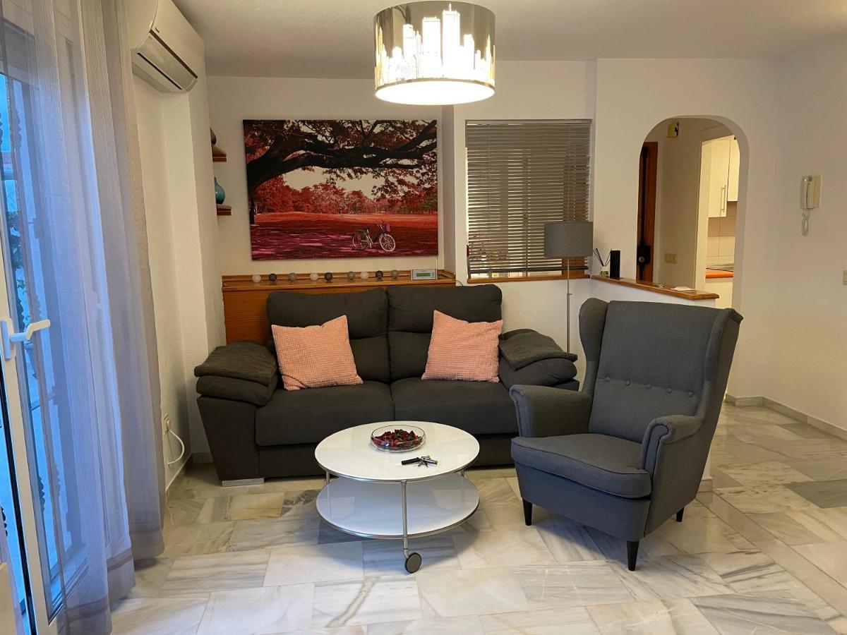 Apartamento En Torremolinos Con Piscina Exteriör bild